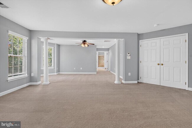 Building Photo - 25670 S Village Dr