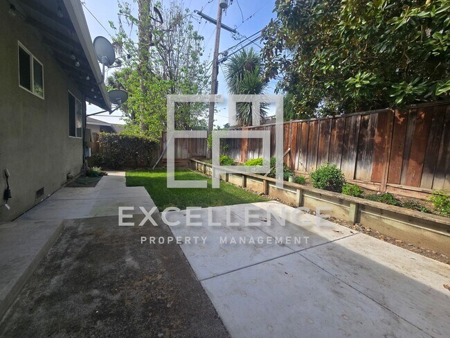 Building Photo - 117 Winslow Ct