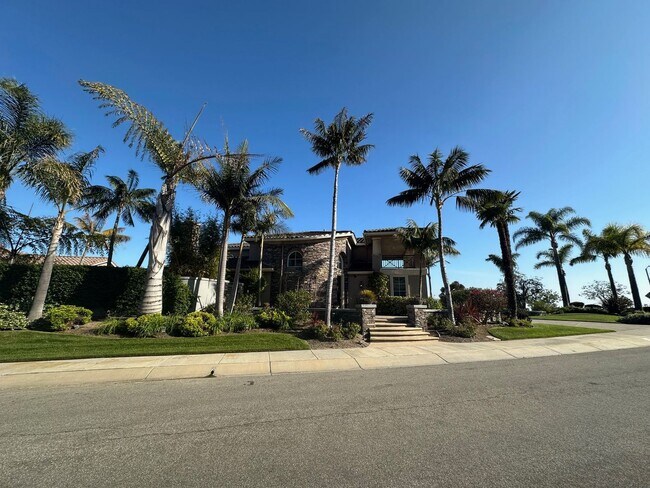 Building Photo - Exquisite Vina Del Mar home in Spanish Hills