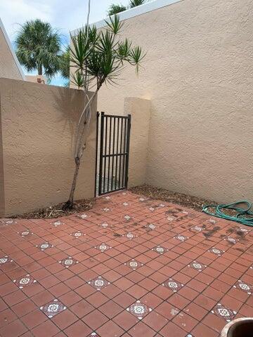 Building Photo - 6606 Villa Sonrisa Dr