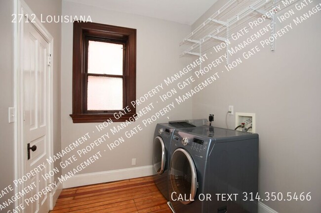 Building Photo - 2712 Louisiana-