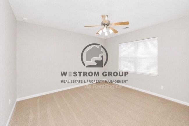 Building Photo - 12645 Forest Lawn Rd