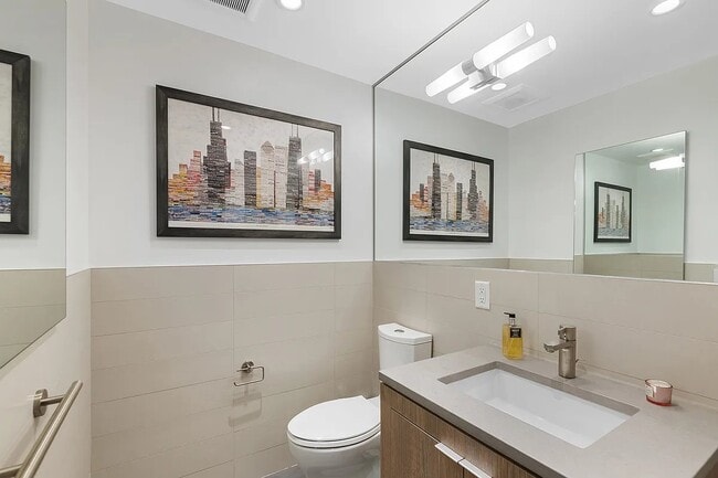 Building Photo - 227 Lexington Ave