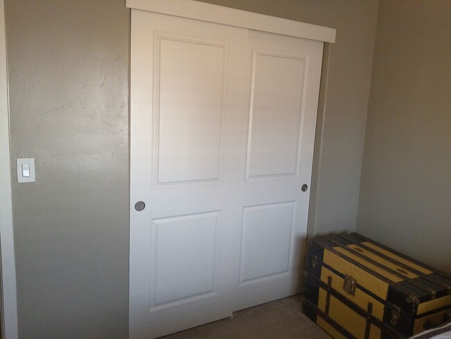 Building Photo - Spacious 4 bedroom 2 bath Double wide