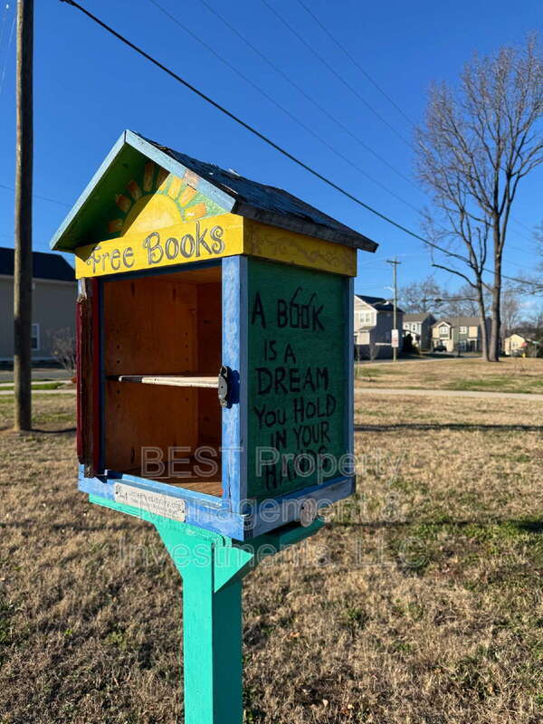 Building Photo - 1305 Norris Ave