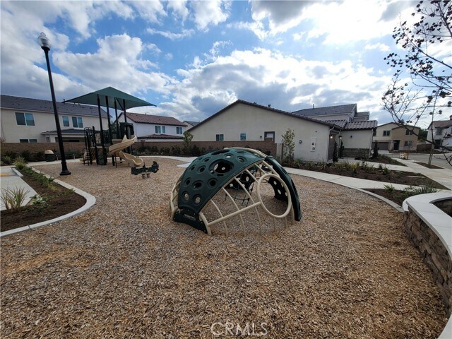 Building Photo - 34222 Travis Ln