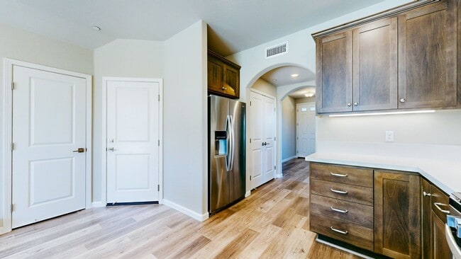 Building Photo - Rare Santa Rosa Four Bedroom house in Desi...