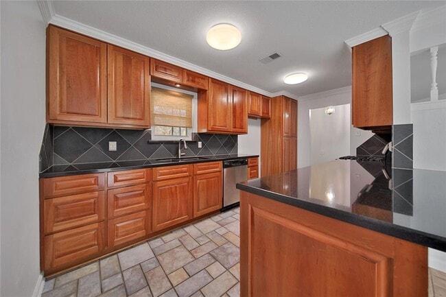 Building Photo - 29634 Shady Brook Ln