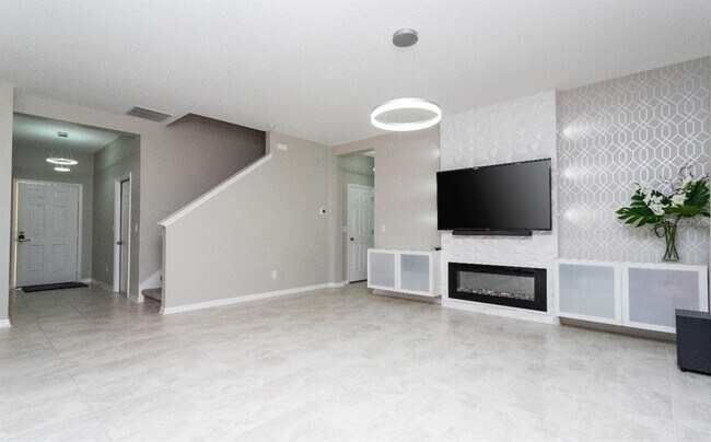 Building Photo - 1784 Chatsworth Cir