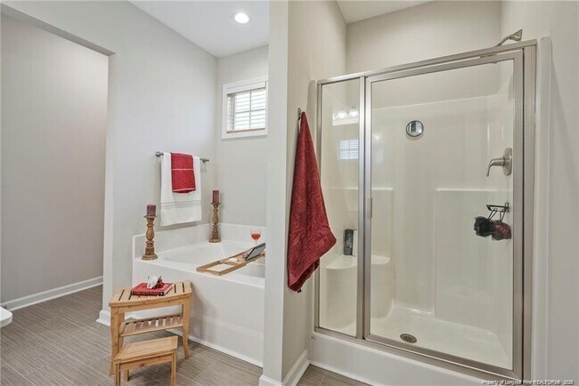 Building Photo - 601 Laurel Lake Rd