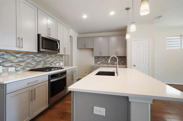 Building Photo - 8647 Cedardale Park Dr