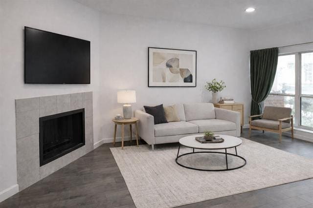 Building Photo - 9600 Royal Ln