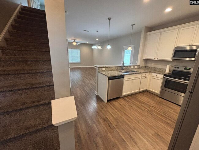 Building Photo - 532 Idlewood Park Dr