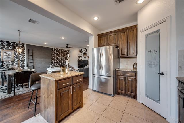 Building Photo - 4154 Florence Dr