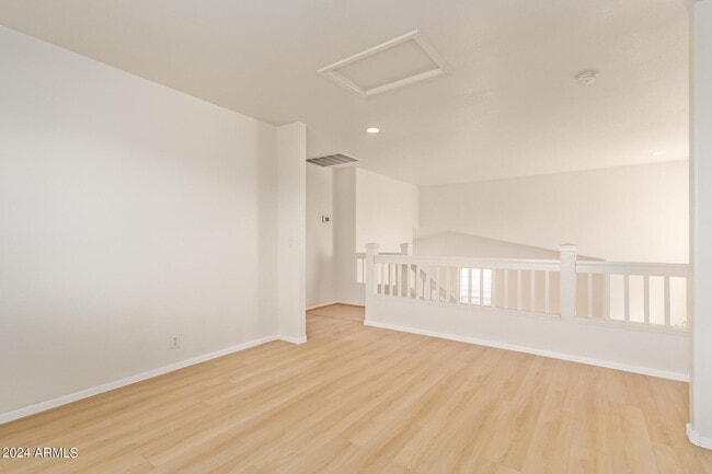 Building Photo - 3224 E Escuda Rd