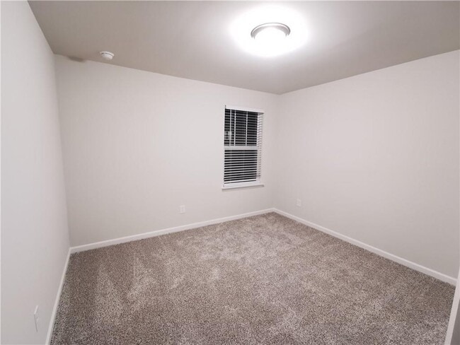 Building Photo - 6025 White Sycamore Pl