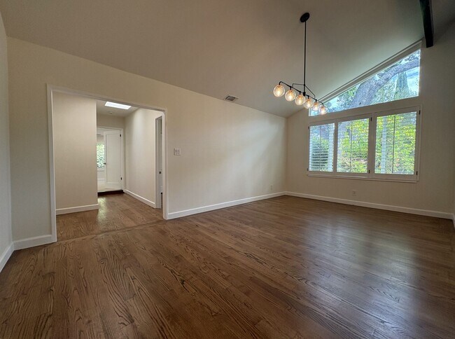 Building Photo - Exceptional Estate with Main Residence, Two ADUs & Office