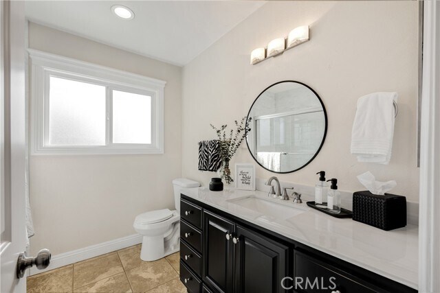 Building Photo - 1320 N Van Gogh Cir