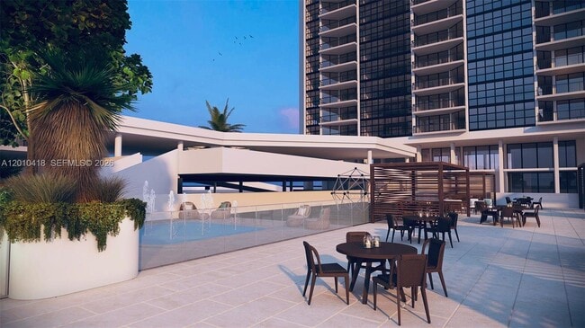 Building Photo - 1901 Brickell Ave