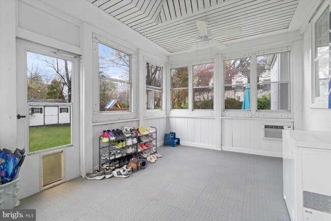 Building Photo - 7113 Bristol Rd