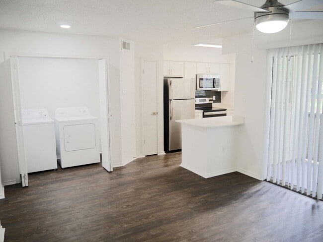 Interior Photo - Bear Creek at Harwood Apartments
