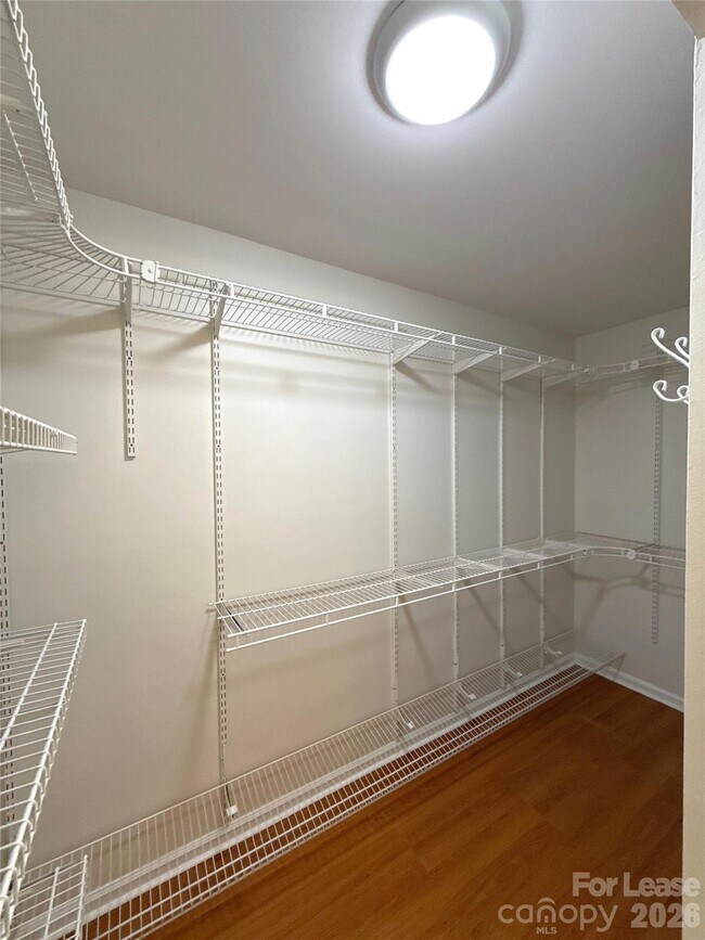 Building Photo - 7318 Connan Ln