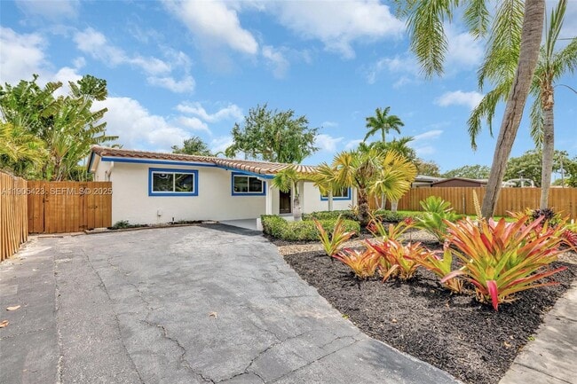 Building Photo - 3480 SW 20th St