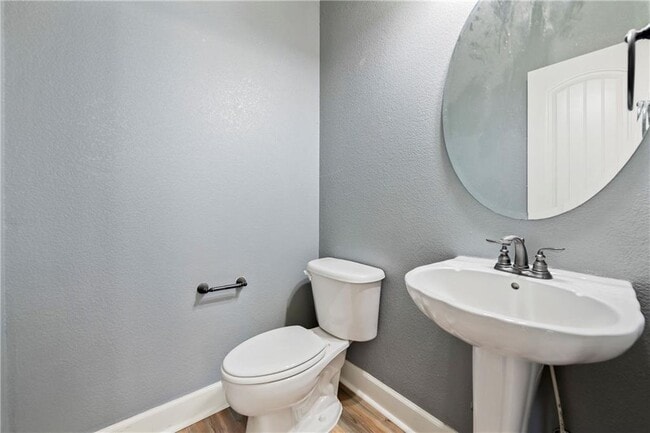 Building Photo - 5207 S 65th Pl