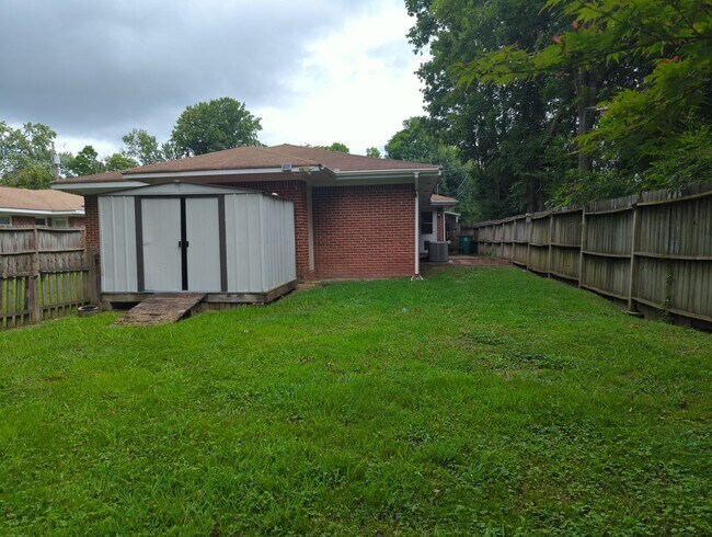 Building Photo - 4222 Ealy Rd