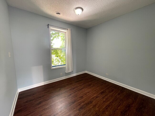 Building Photo - 1408 Kenilworth Ave