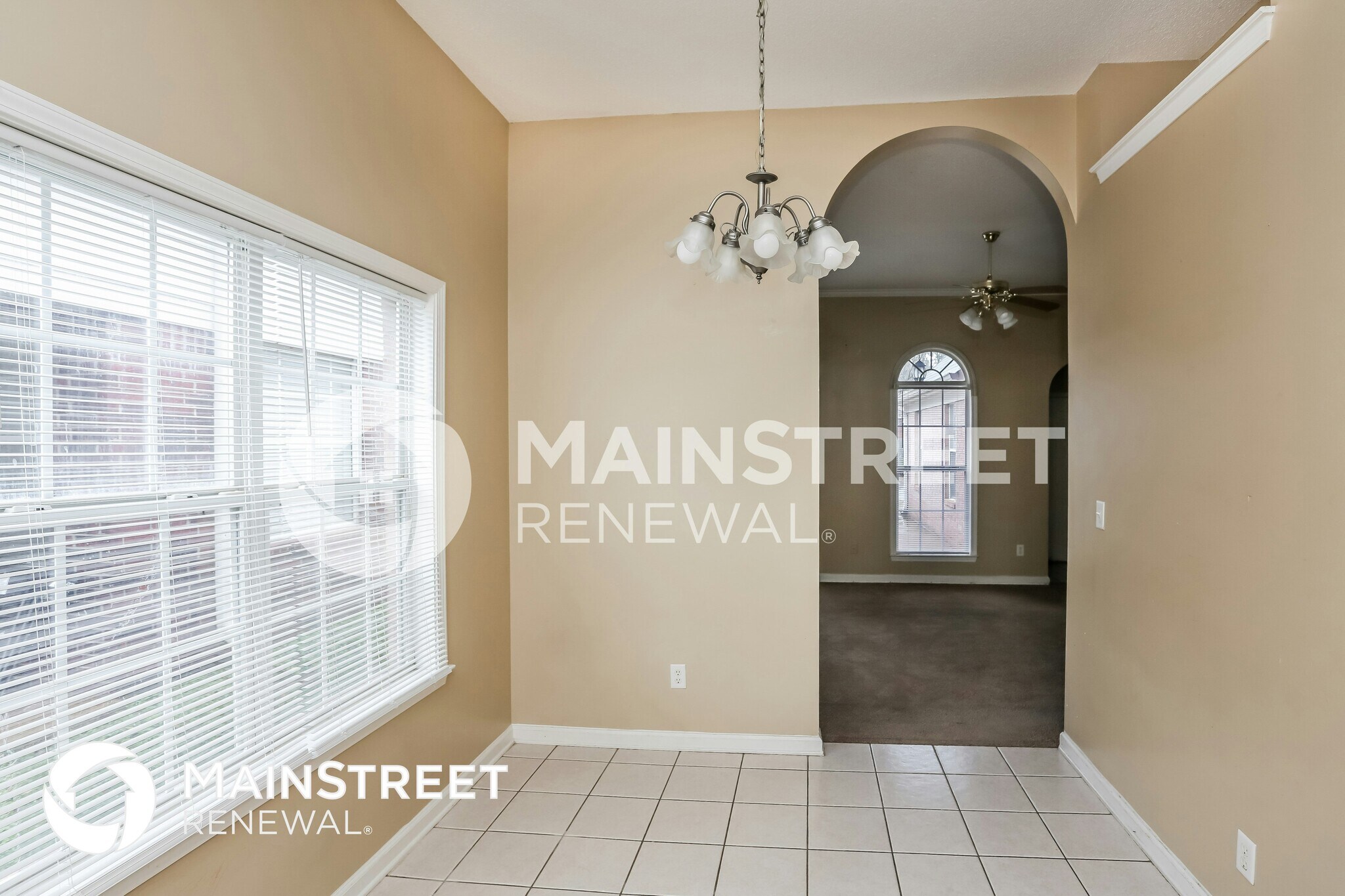 Building Photo - 924 Dalemore Ln