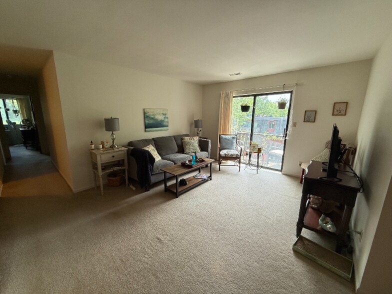 Building Photo - 104 Clinkscales Rd