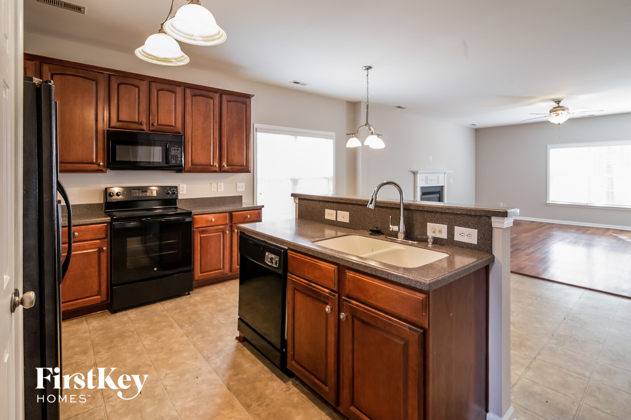 Building Photo - 280 Sweet Alyssum Dr