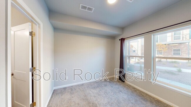 Building Photo - 1758 Creek Edge Vw