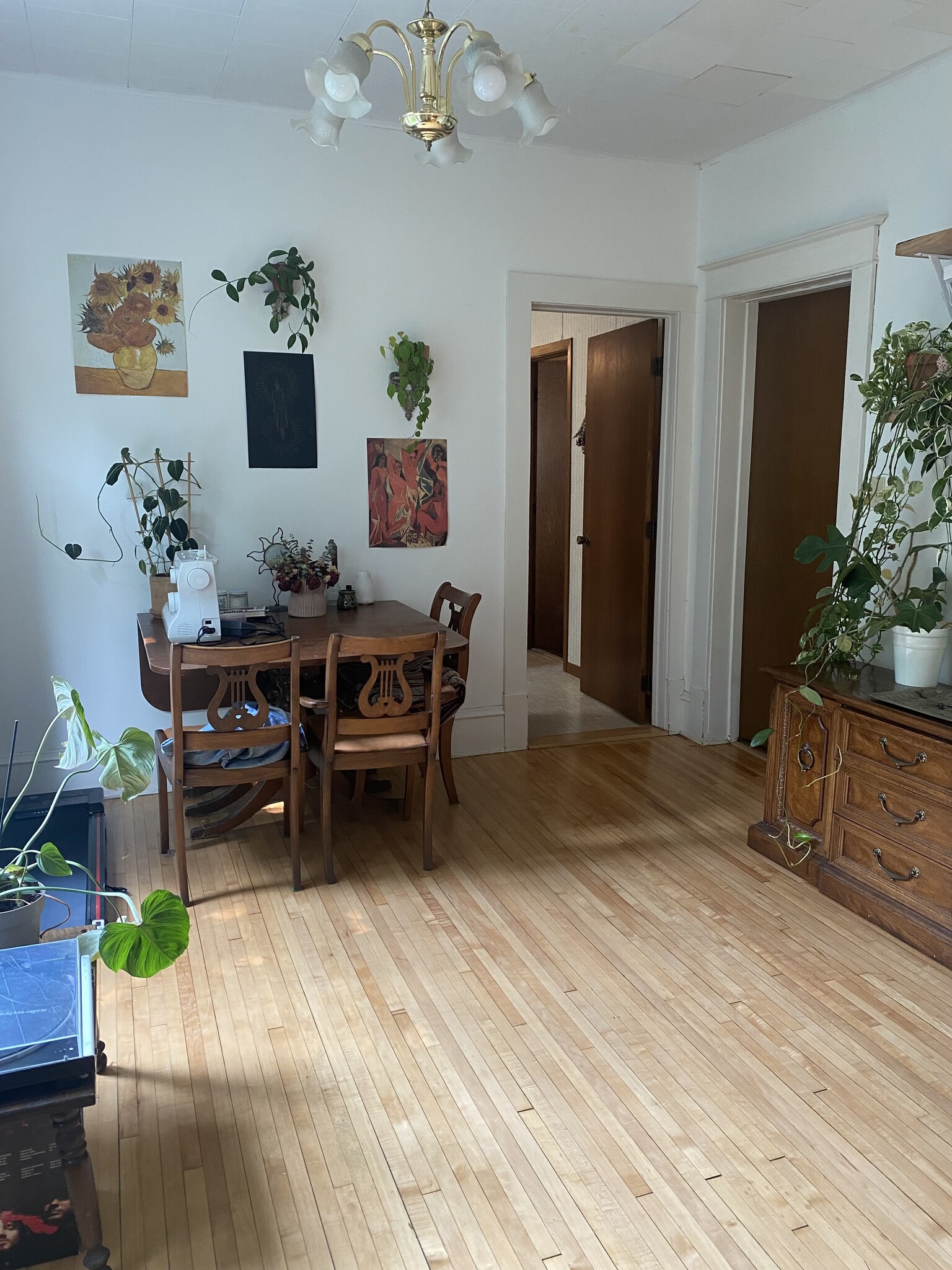 Dining Room - 2117 Knapp Street