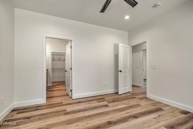 Building Photo - 703 Swadley Rd