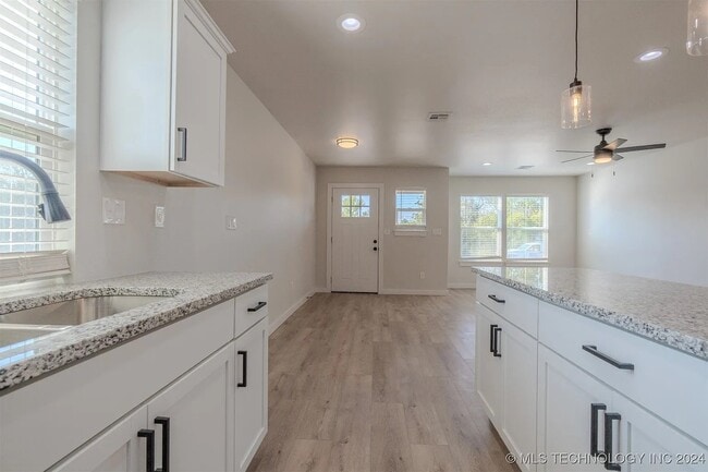 Building Photo - Brand New 3-Bed, 2-Bath Home for Lease – Modern Living in Tulsa