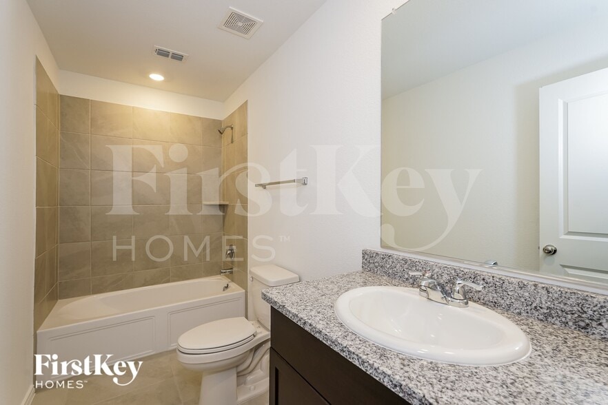 Building Photo - 6503 Cannonade Dr