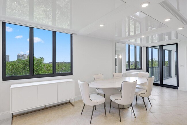 Building Photo - 3420 S Ocean Blvd