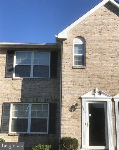 Building Photo - 623 Candlestick Ln