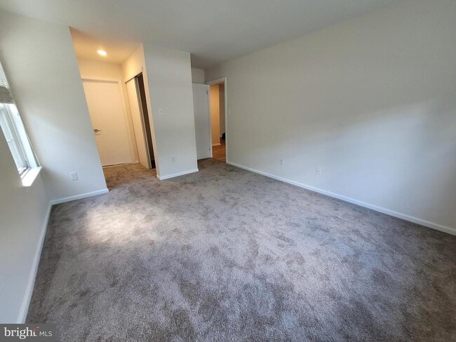 Building Photo - 301 Andrews Ave