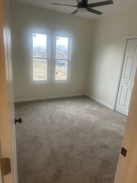 Building Photo - 1639 Gladstone St