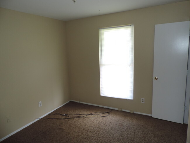 Building Photo - Columbia County Grovetown Rental