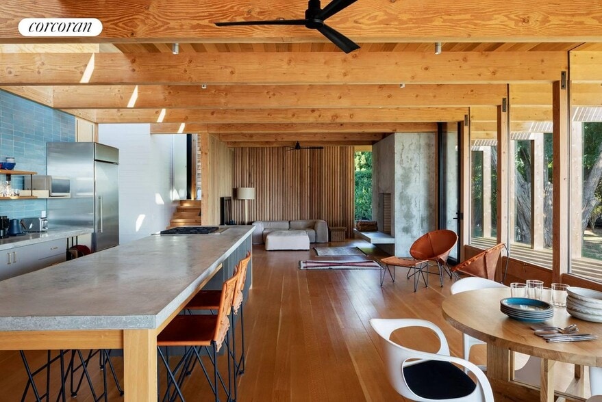 Building Photo - 4 Pheasant Ln