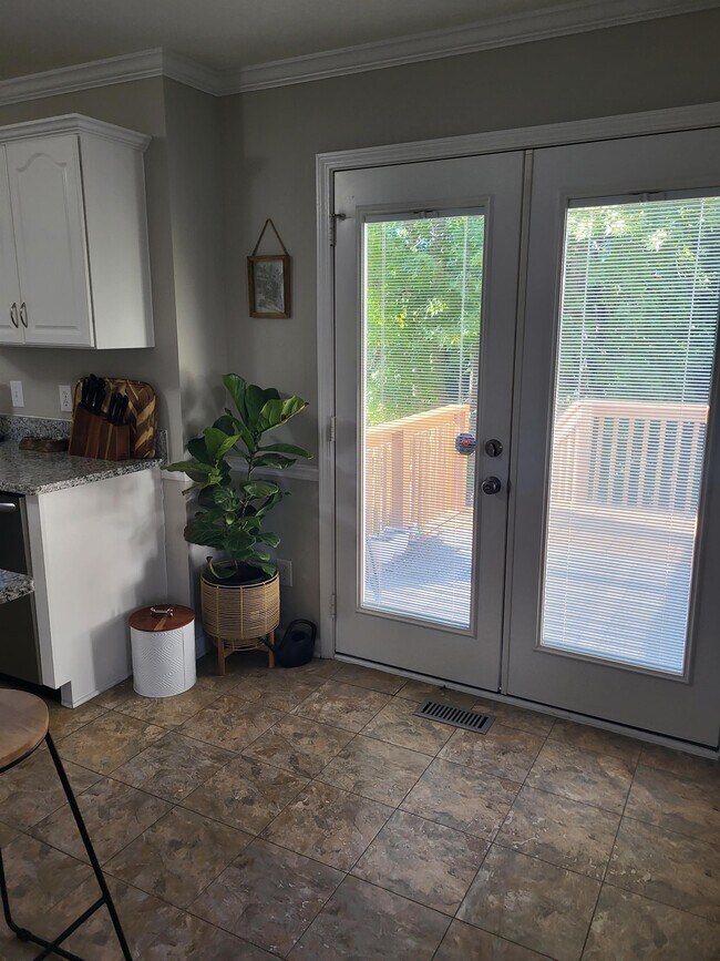 Building Photo - 220 Newport Drive