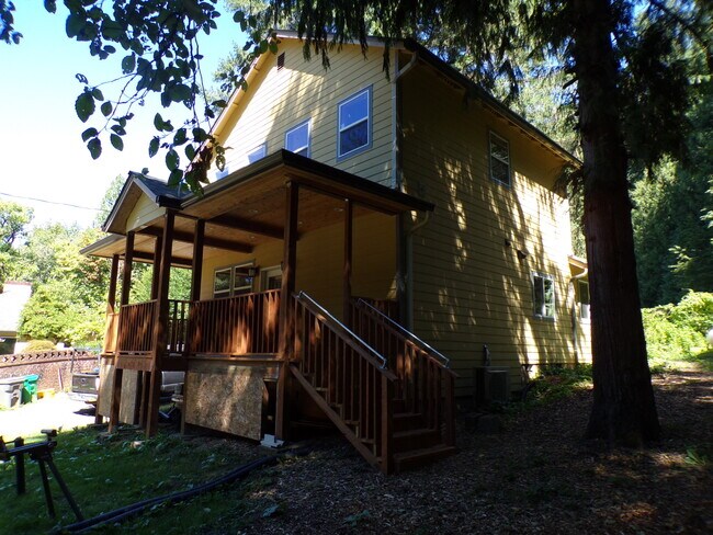 Building Photo - 4600 NW Cornell Rd