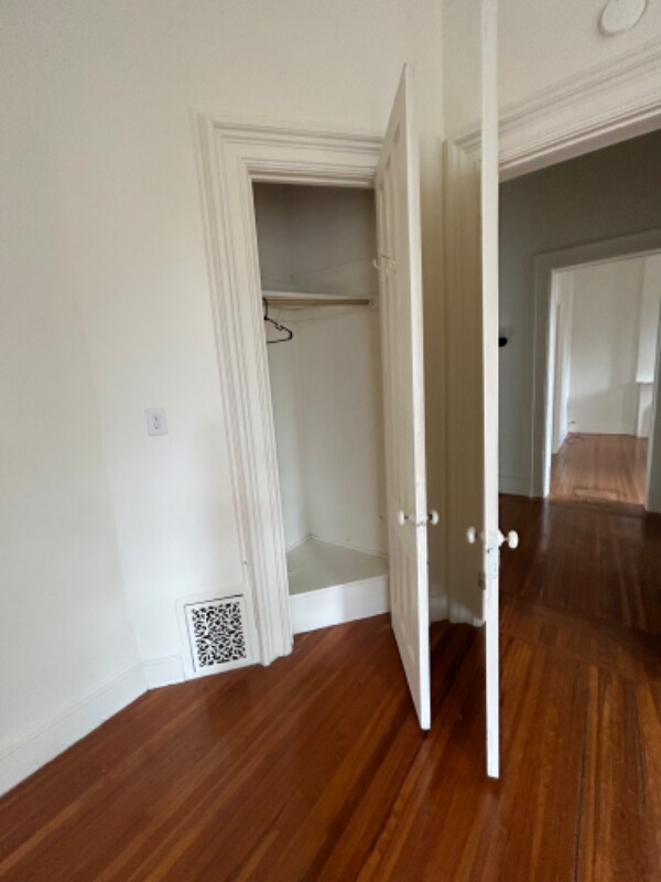 Building Photo - 111 Union St