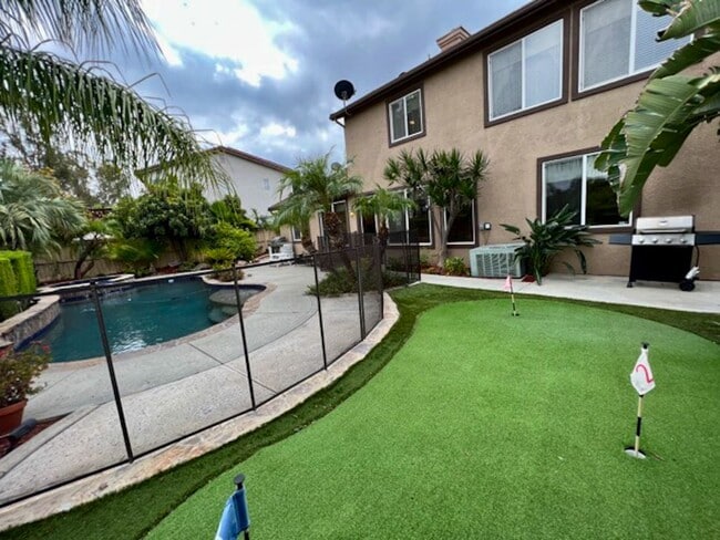 Building Photo - Beautiful Corona Pool Home with 4 bedroom ...