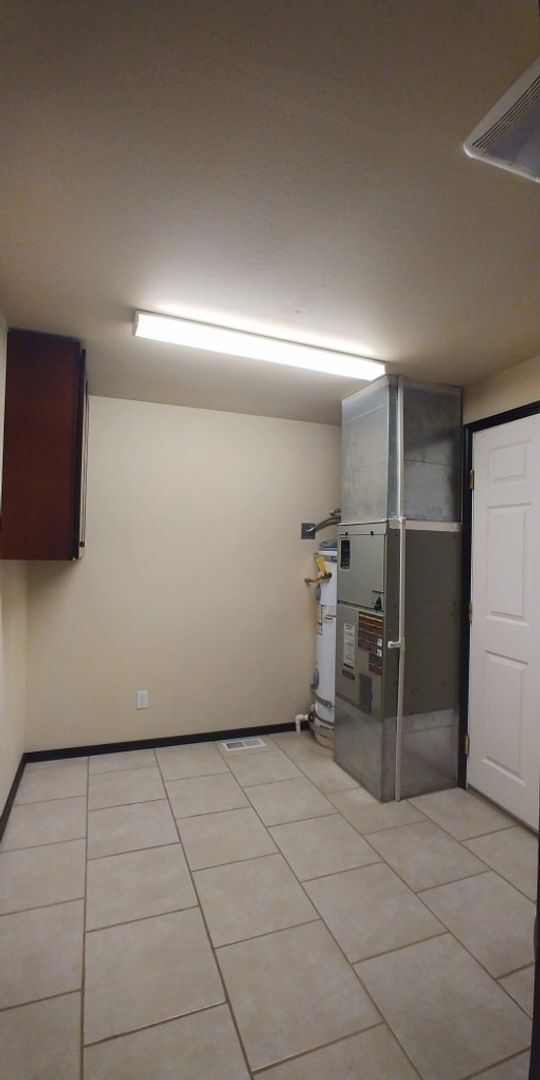 Building Photo - Aberdeen 3 bedroom, 1 bath home