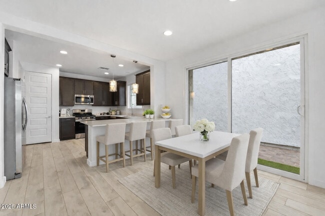 Building Photo - 8336 E Peterson Ave